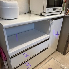 カップポード、食器棚