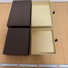 ルイヴィトン　空箱　二つ　美品