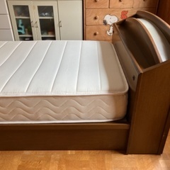 ★破格！フランスベッド FRANCE BED ライト付 シングル ベッド 分解できます！定価15万の画像