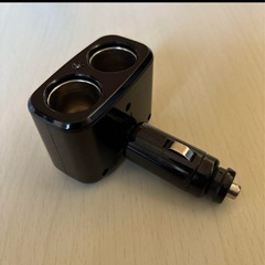 ２連シガーソケットの画像
