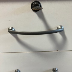 （決定）3段引き出しチェスト、ホワイトです。 鍵がついています。の画像