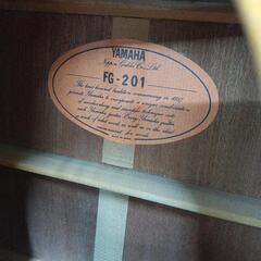 YAMAHA FG-201 アコースティックギターの画像