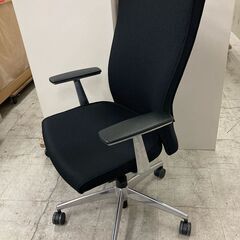 中古　美品　コクヨ　オフィスチェア　プント（PUNTO）チェア　高級オフィスチェア　ガスチェア　ワークチェア　事務いす　デスクチェア　アルミ肘付き　アルミ脚　ハイバック　各1台　愛知　一宮市　江南　稲沢　名古屋　岐阜　各務ヶ原　岐南町　羽島　三重　グッドプライス一宮の画像