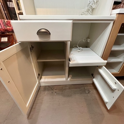 《売約済》【武蔵小山店】 食器棚 フレンチカントリー 風 カップボード キッチン 収納 ニトリ ミランダ 80 キッチンボード ホワイ
