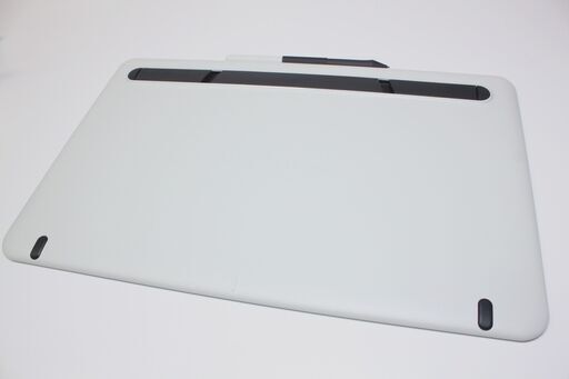 Wacom One 13/DTC133/液晶ペンタブレット/13.3インチ ⑤