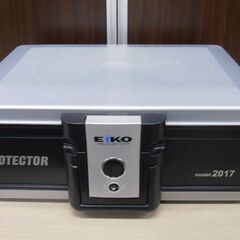 エーコー プロテクターバッグ 2017 金庫 30分耐火・防水 シリンダー錠式 A4紙対応 鍵2本 EIKO PROTECTOR 苫小牧西店の画像