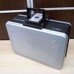 エーコー プロテクターバッグ 2017 金庫 30分耐火・防水 シリンダー錠式 A4紙対応 鍵2本 EIKO PROTECTOR 苫小牧西店の画像