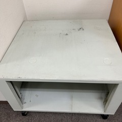 動く　ローテーブル　机