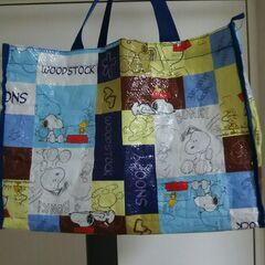 スヌーピーエコBag 非売品　トートバッグ　軽量コンパクト　ビニール製　の画像