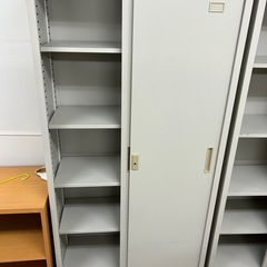 収納棚　一つ