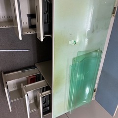 机　オフィス用テーブルの画像