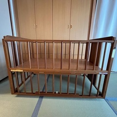 ベビーベッド