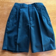 子ども用スーツ　120センチの画像