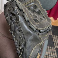 ★ 中古 ★ グローブ（左・投手用） ★ の画像