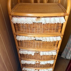 ラタン家具　籐家具　ラタンのチェスト　引出し5段　レトロ家具　キ...