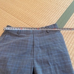 UNIQLO レディース　Sサイズ　アンクル丈　チェック柄　パンツ　 スラックス 春夏 グレーの画像