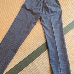 UNIQLO レディース　Sサイズ　アンクル丈　チェック柄　パンツ　 スラックス 春夏 グレーの画像