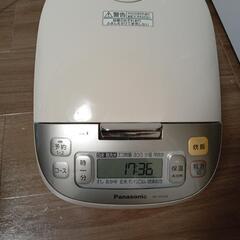【中古炊飯器】Panasonic SR-HS104 五合炊き 500円