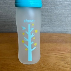 Pigeon 母乳実感ガラス哺乳瓶240ml　