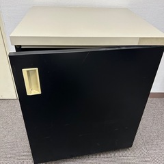 収納棚