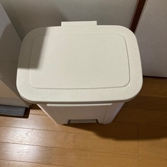 ゴミ箱