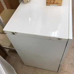 【A640】TV台ホワイト　幅121×奥行43×高さ66㎝の画像