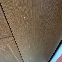 縦長の下駄箱(収納家具)の画像