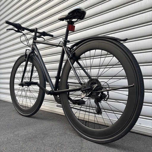 7万で購入】クロスバイク 黒 700C 美品 高級シマノ社製変速付き ロード