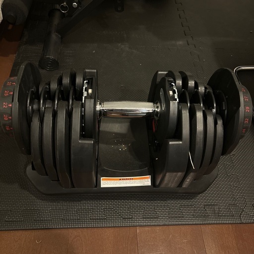 重さ調整可能ダンベル