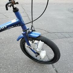 折りたたみ自転車の画像
