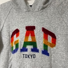 GAP ギャップキッズ　ロゴスウェットパーカー　160の画像