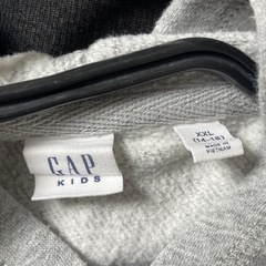 GAP ギャップキッズ　ロゴスウェットパーカー　160の画像