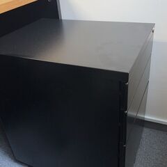 【デスク、キャビネット、イス　3点セット】　新生活応援　引っ越し　椅子　オフィス　在宅の画像