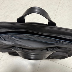 TUMI バック カバン　鞄 の画像