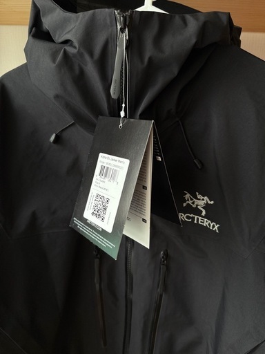 断捨離:新品　ARC'TERYX アークテリクス アルファ SV ジャケット