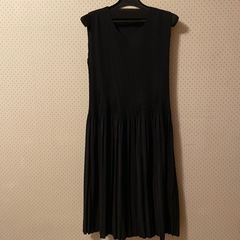 シャーリング加工ワンピースの画像