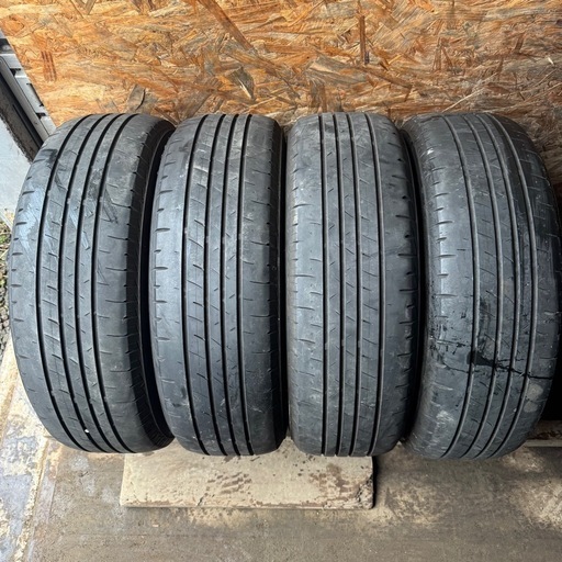 バリ山　BRIDGESTONE ブリヂストン　ブリジストン　playz PX-RVⅡ 195/65R15 夏タイヤ　2020年製　15