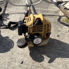 草刈り機3台セット 全てジャンク品 草刈り機3台セット 全てジャンク品