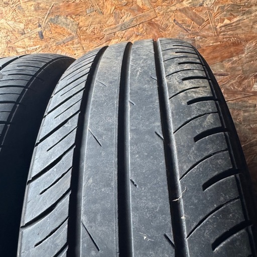 バリ山　TOYO PROXES J68 205/60R16 夏タイヤ　2022年製　16インチ