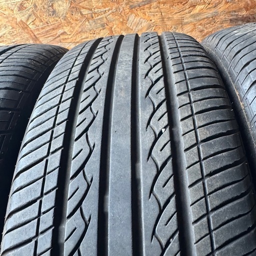 バリ山　HIFLY HF201 205/60R16 夏タイヤ　2021年製　16インチ