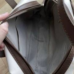 ショルダーバッグの画像