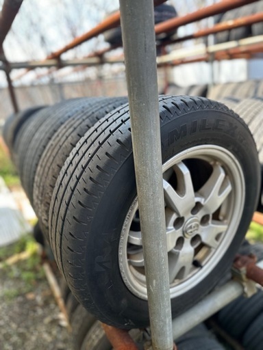 トヨタ30 プリウス　純正ホイールタイヤセット4本タイヤ年式2023年