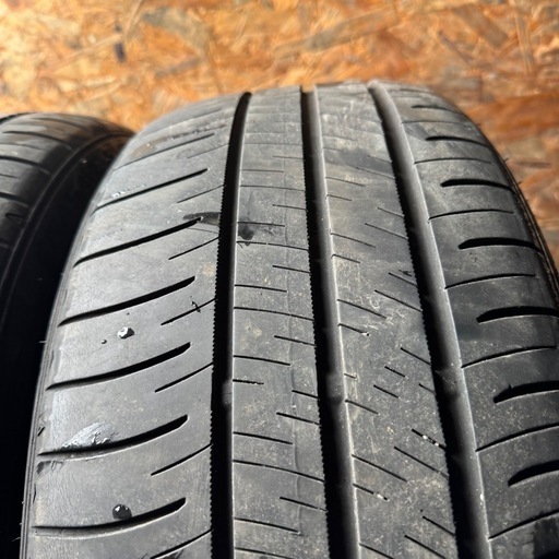 バリ山　DUNLOP ダンロップ　ENASAVE RV505 215/45R18 夏タイヤ　2019年製　18インチ