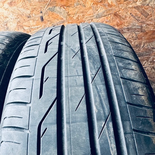 バリ山 BRIDGESTONE ブリヂストン ブリジストン TURANZA T001 205 