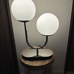 IKEA　 テーブルランプ, クロムメッキ/オパールホワイトの画像