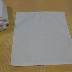 ◆【テーブル布巾・６枚セット】①　　　※〔テ〕の、文字刺繍入り。の画像