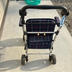 シルバーカー　無料の画像