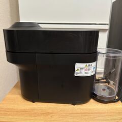 ネスプレッソ カプセル式コーヒーメーカー ヴァーチュオ ネクスト マットブラックの画像