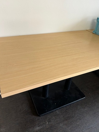 【4月末まで】業務用テーブル3