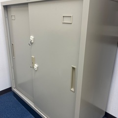 事務用ロッカー